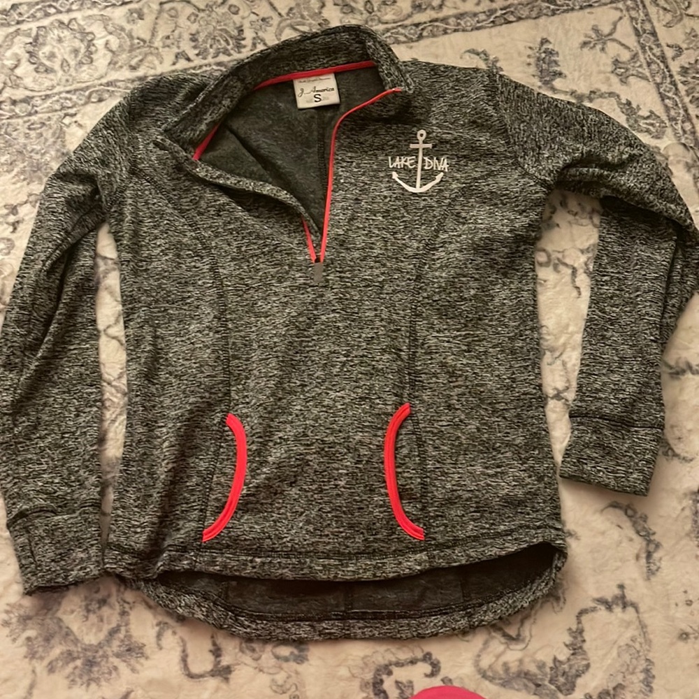 Lake Diva quarter zip gray fleece jacket with hot pink piping detail